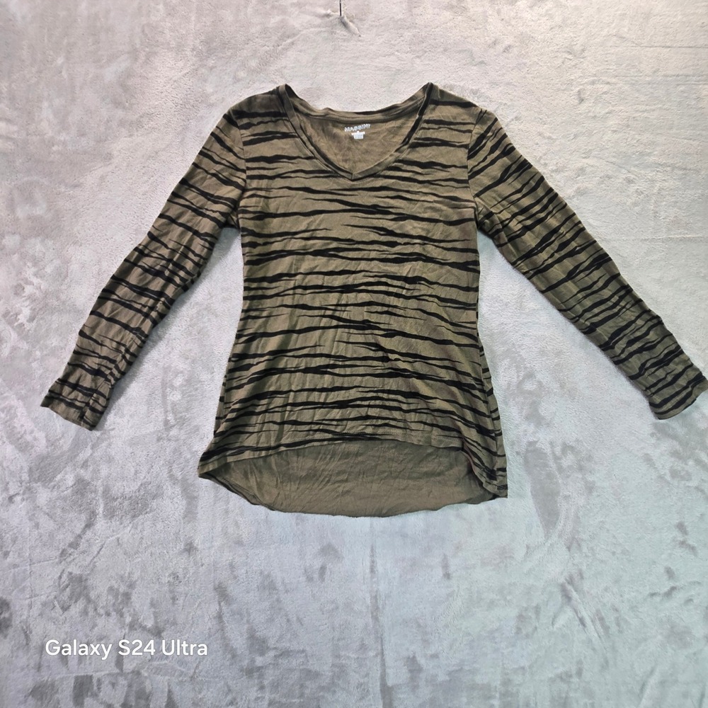 Mossimo Supply Co Olive Green Black Tiger Stripe V-Neck High Low Top Small